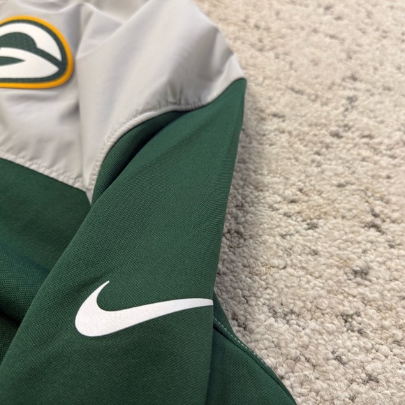Nike Green Bay Packers 3XL light jacket in very good condition classic logo - Picture 10 of 15